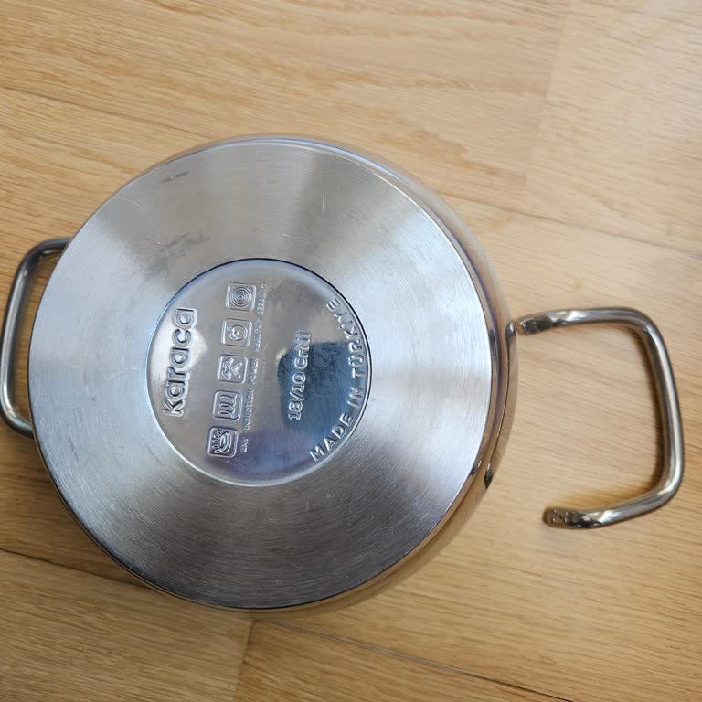 Karaca Züccaciye Tencere Setinin Kulpu Koptu