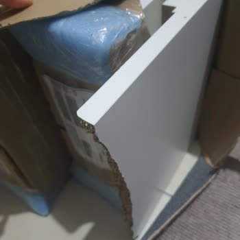 Kırık Kitaplık Kabusu: IKEA'nın Müşteri Hizmeti Fiyaskosu