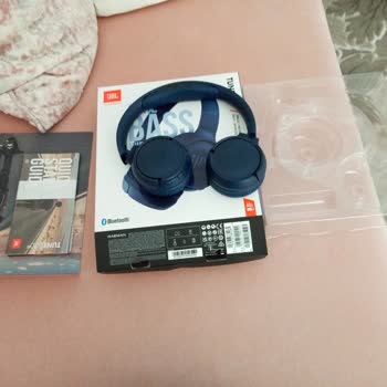 JBL Kulaklık Pedlerinin Esnemesi Ve Ses Kalitesi Sorunu