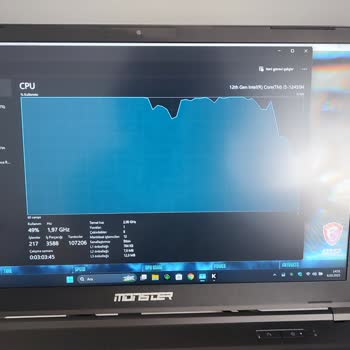 Monster Notebook Sürekli FPS Drop Sorunu Ve Cihaz Değişim Talebi