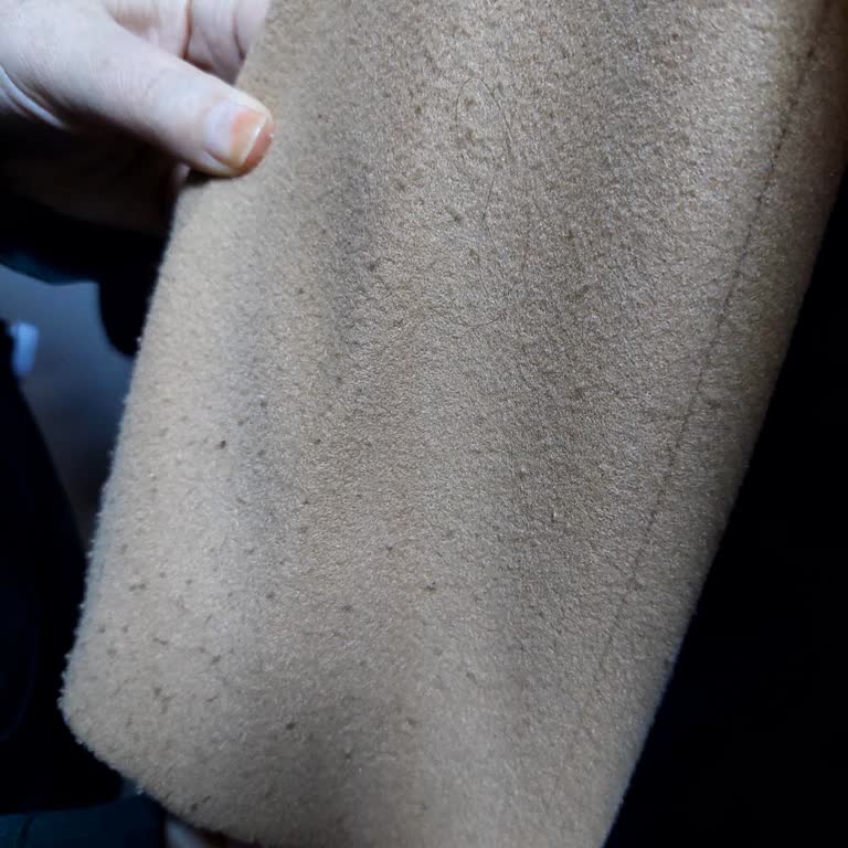 Kaban Kalitesizliği Ve İlgisiz Mağaza