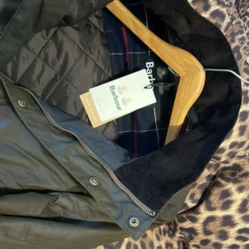 Barbour Alston Wax Jacket Sent Incorrectly – Missing Hood Issue