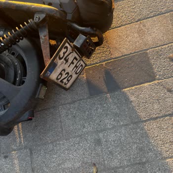 Martı Motosikletinin Aracım Üzerine Düşmesi Ve Destek Hattının Yetersizliği