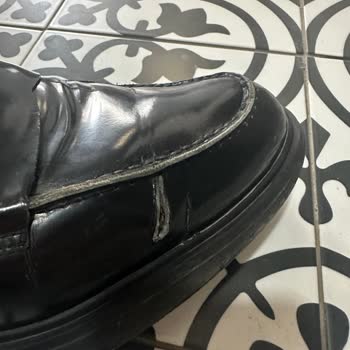 Hediye Ayakkabıda Fabrika Marka Hayal Kırıklığı