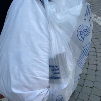 Dry Clean Express Kuru Temizleme Fiyaskosu: Kaz Tüyü Yastık Sorunu