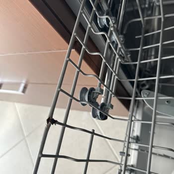 Franke Bulaşık Makinesi Sepetleri Paslanıyor Ve Parçalanıyor!