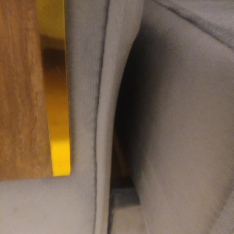 Yırtık Ve Defolu Ürünlerle Mağduriyet