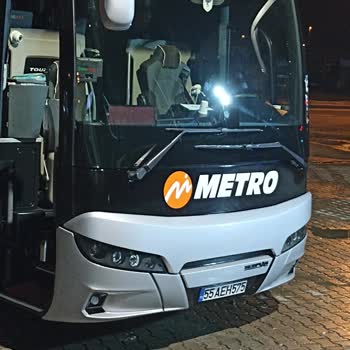 Saygısız Yolcu Ve İlgisiz Muavinle Seyahat Kabusu