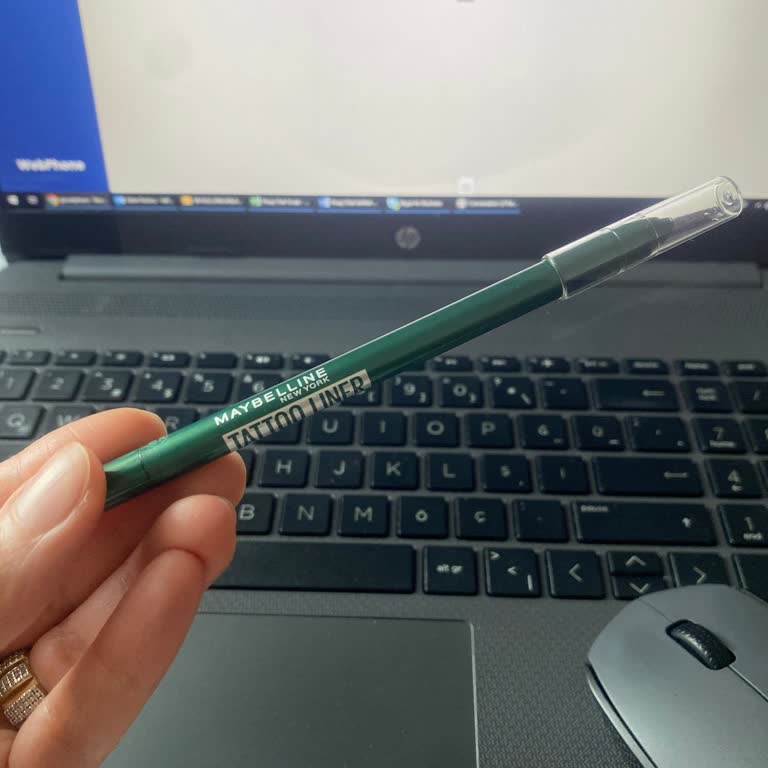 Tarihi Geçmiş Ürün Mağduriyeti: Göz Kalemi Alerjisi