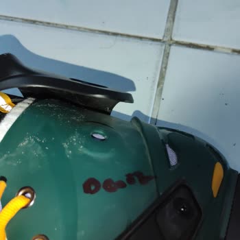 Mf900 Modelinin Güvenlik Sorunu: Bilek Desteği Eksikliği