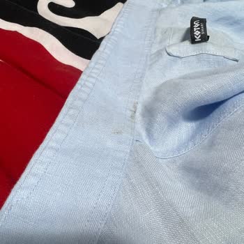 Koton Mağazasında Kirli Gömlek Sorunu