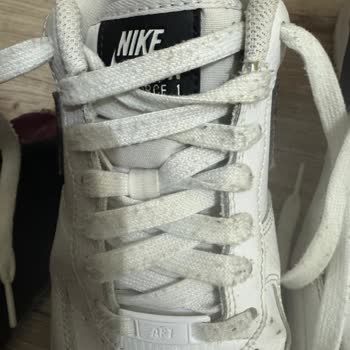 Garantili Ayakkabı 2 Ayda Deforme Oldu