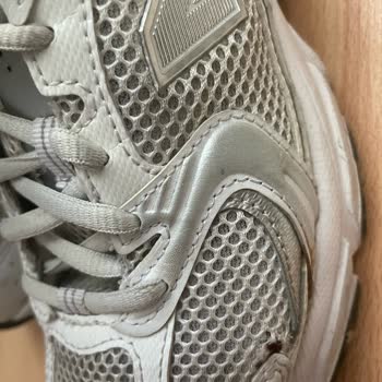 New Balance Ayakkabıda Kalite Sorunu