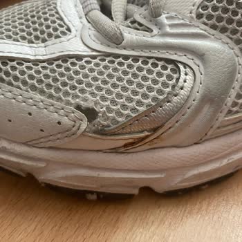 New Balance Ayakkabıda Kalite Sorunu