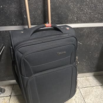 A Jet Uçuşunda Çanta Kontrol Sorunu Ve Personel Tutarsızlığı