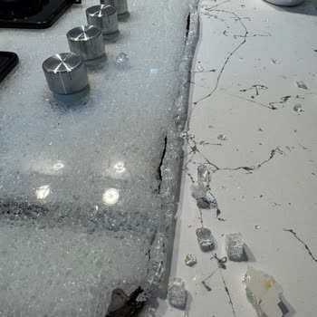 Bosch Ankastre Ocak Camı Patladı: Müşteri Hizmetleri Yetersiz