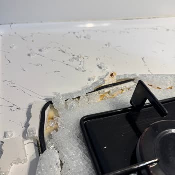 Bosch Ankastre Ocak Camı Patladı: Müşteri Hizmetleri Yetersiz