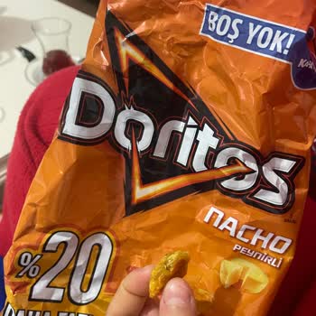 Cips Paketinden Çıkan Sert Parça Şoku