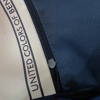 Trendyol'dan Alınan Çantaların Fermuarları Neden Sürekli Kopuyor?