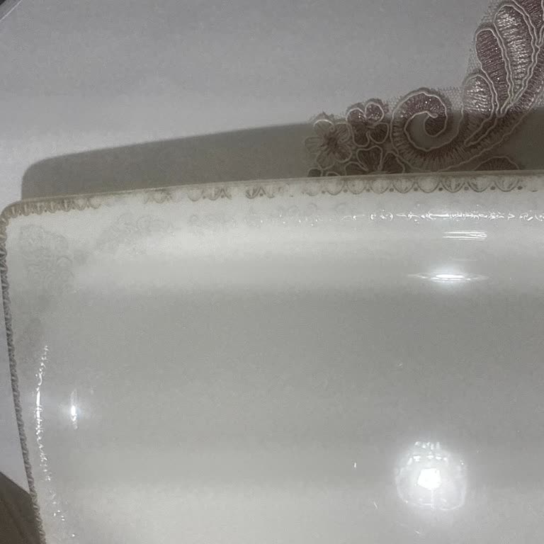 Aryıldız Yemek Takımlarında Soyulma Sorunu