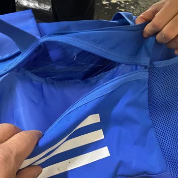 Adidas Çanta Kalitesi Hayal Kırıklığı Yarattı