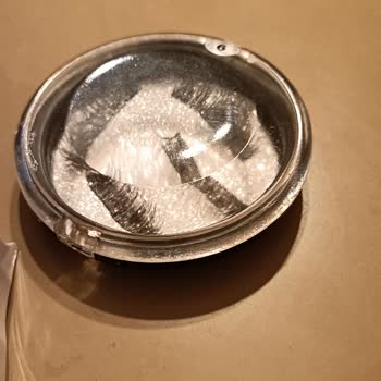 Manyetik Kirpiklerde Hayal Kırıklığı