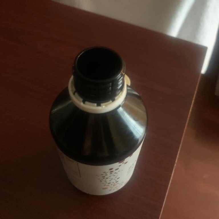 Tıpasız Şişelerle Yağ Sızıntısı Ve Sahte Ürün Şüphesi
