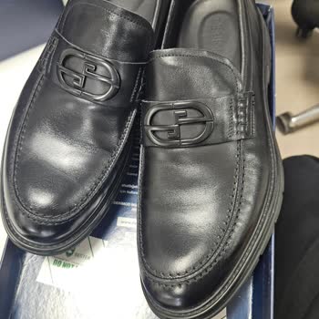 Kullanılmış Ayakkabı Ve Yetersiz Müşteri Hizmeti