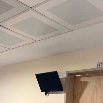 Randevu Sistemi Ve Kaos: Saatlerce Bekletildik