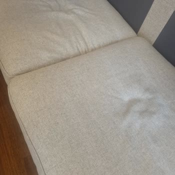 IKEA'dan Aldığım Kanepe İlk Günden Çökmeye Başladı