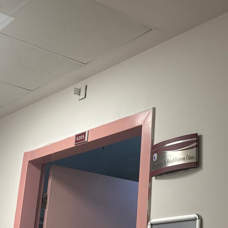 Hastanede Yoğunluk Ve İletişim Sorunları