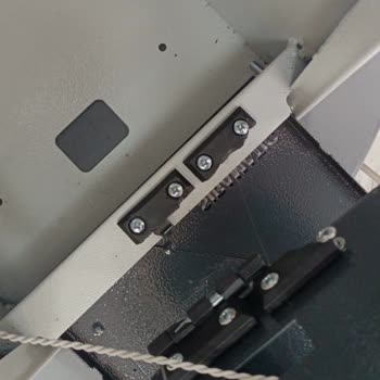 Kargo Çalışanlarının Dikkatsizliği Ürünümü Mahvetti!