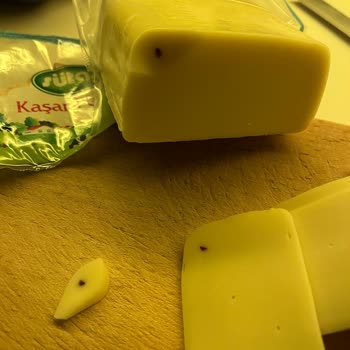 Kaşar Peynirinde Gizemli Madde Şoku