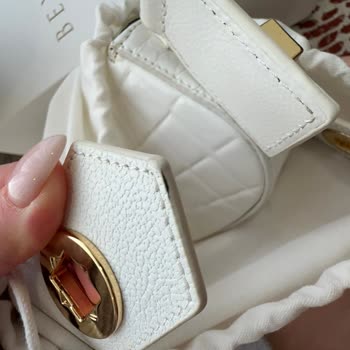 Manc Çanta Deri Ve İp Sararması Sorunu