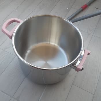 Kırık Saplı Düdüklü Tencere Ve Yetersiz Müşteri Hizmetleri