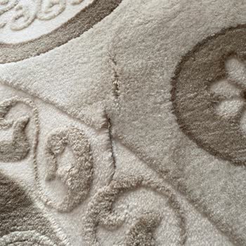 Halı Yıkama Hizmetinde Hayal Kırıklığı: Yırtık Halı Ve İlgisizlik