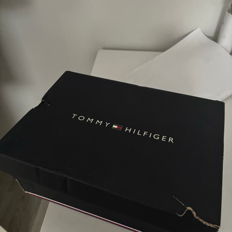 Etiketsiz Ve Yıpranmış Ürün Hayal Kırıklığı