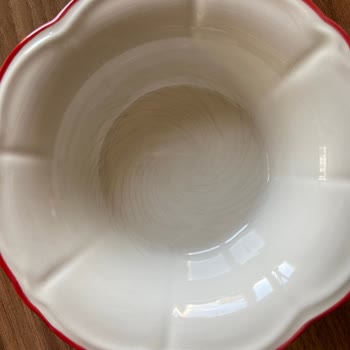 Jumbo Yemek Takımlarında Üretim Hatası