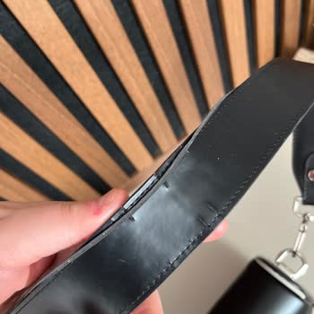 Matmazel Çanta: Hayal Kırıklığı Ve İletişim Sorunları