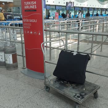 Samsonite Çantası Yüzünden Ek Bagaj Ücreti Şoku