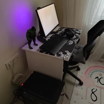Asus Bilgisayar Monitörde Fabrika Hatası Ve Servis Sorunu!