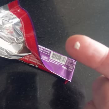 Torku Gofretli Çikolata İçinde Plastik Parça