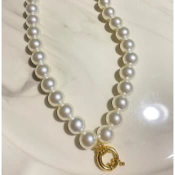 Yanlış Ürün Gönderimi: Trendyol'da Kolyem Bilekliğe Dönüştü!