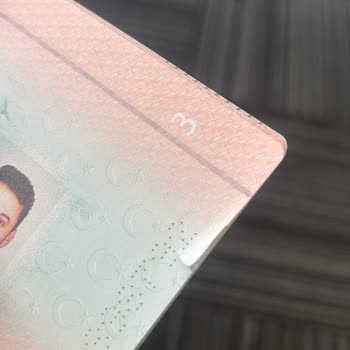 PTT Kargo İle Gelen Yırtık Pasaport Sorunu