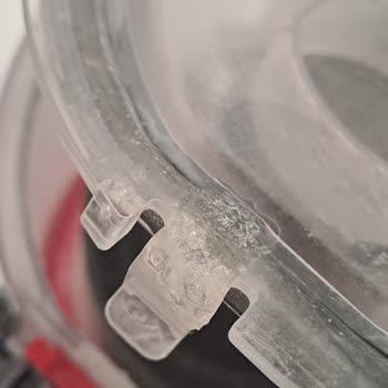 Dyson V8: Parça Garantisi Ve Maliyet Sorunu