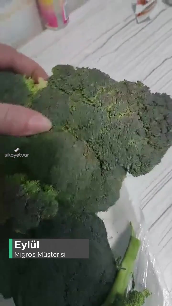 Migros Çürümeye Yüz Tutmuş Ürün Satışı, Sürekli Tekrar Eden Bir Durum! videonun kapak resmi