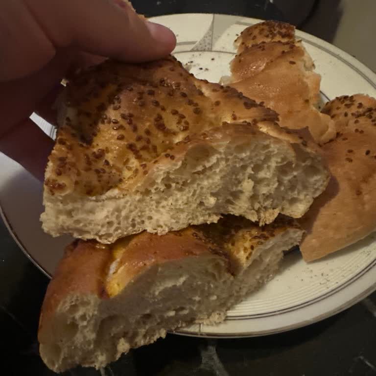 Onur Market Ramazan'da Taze Pide Beklerken Hayal Kırıklığı