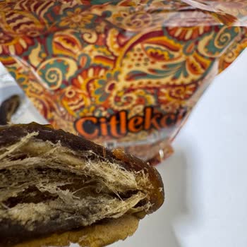 Çitlekçi Ramazan Ayında Hurma Skandalı