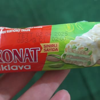 Ülker Çokonat Baklava Ürününde Şok Edici Haşere Sorunu