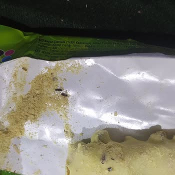 Ülker Çokonat Baklava Ürününde Şok Edici Haşere Sorunu